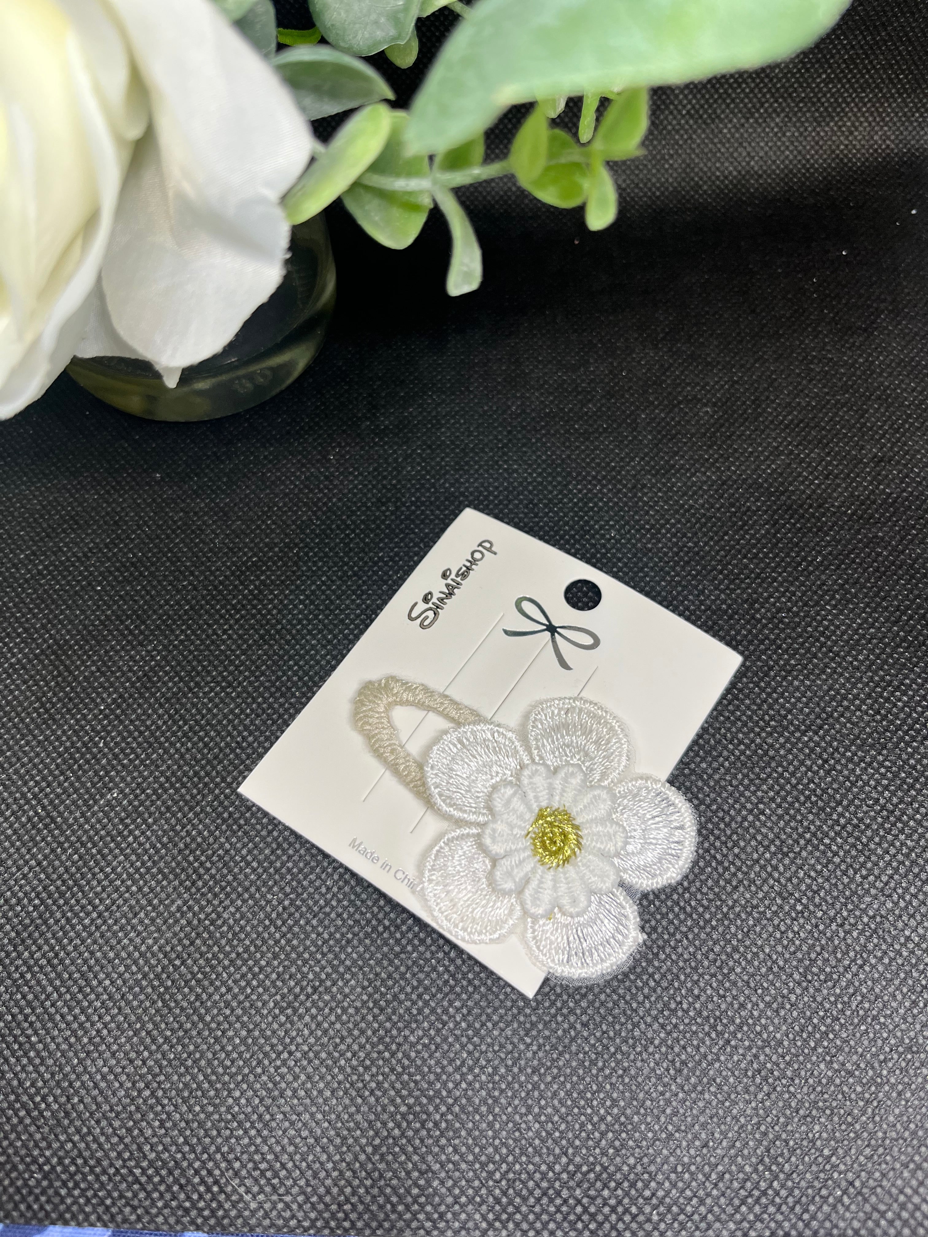 CUTE SPRING HAIR CLIP 🌿